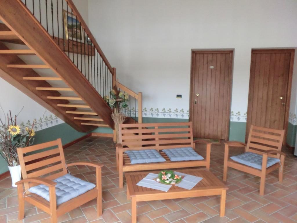 Agriturismo Domus Rustica 科蒙斯 客房 照片