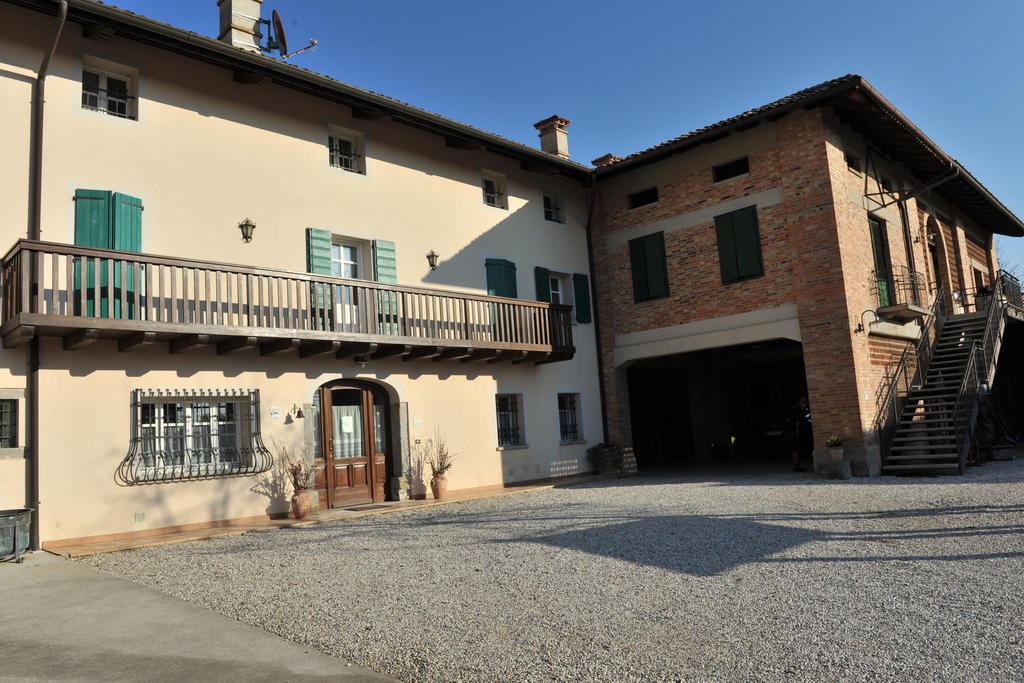 Agriturismo Domus Rustica 科蒙斯 外观 照片