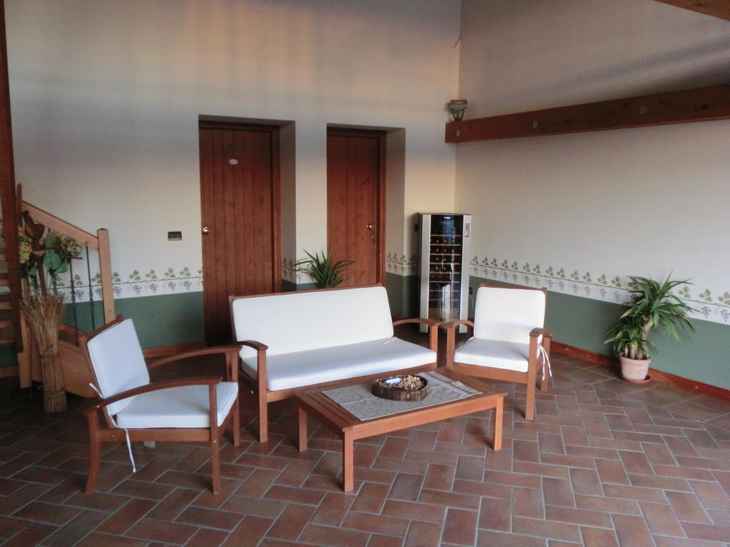 Agriturismo Domus Rustica 科蒙斯 外观 照片